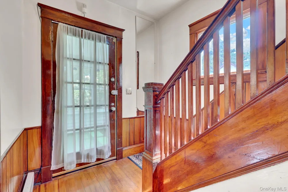 30 Brentwood Parkway Brentwood, NY 11717