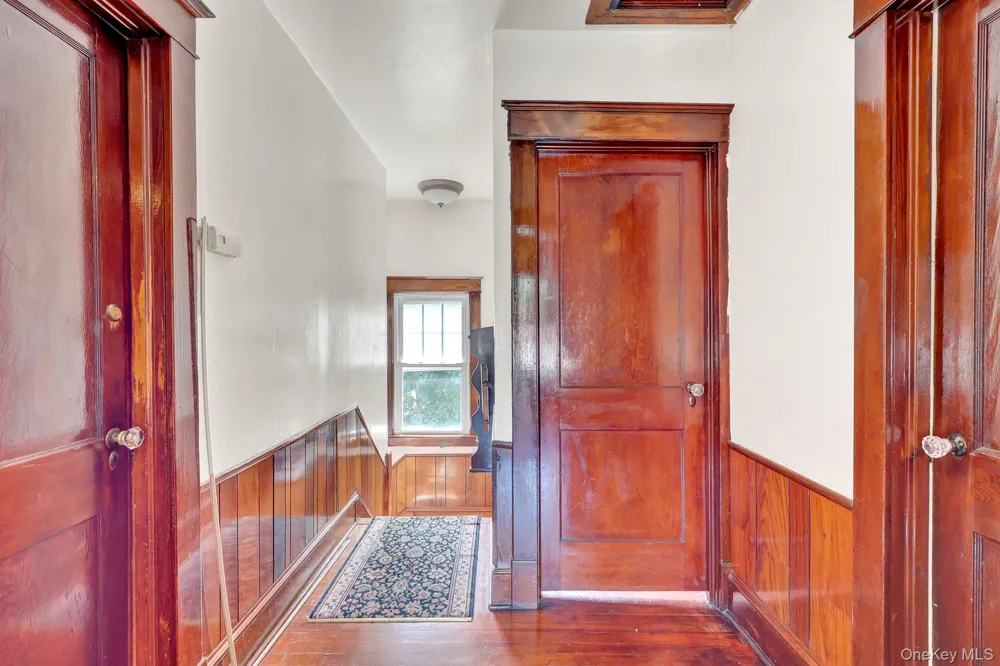 30 Brentwood Parkway Brentwood, NY 11717