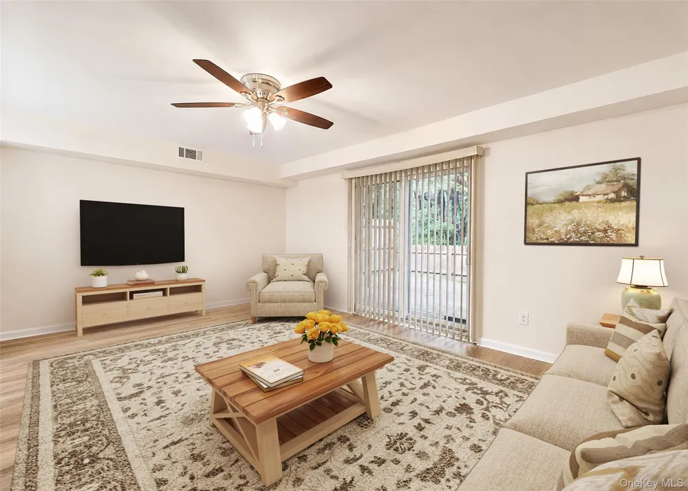 1 Wooded Way #1 Calverton, NY 11933