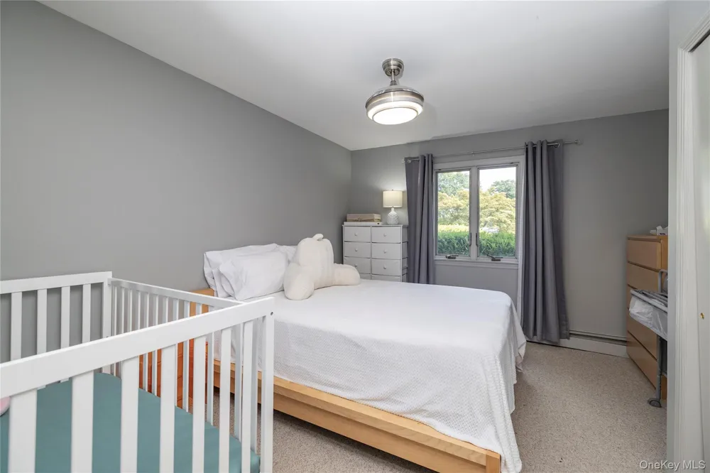 24 Sal Court Bohemia, NY 11716