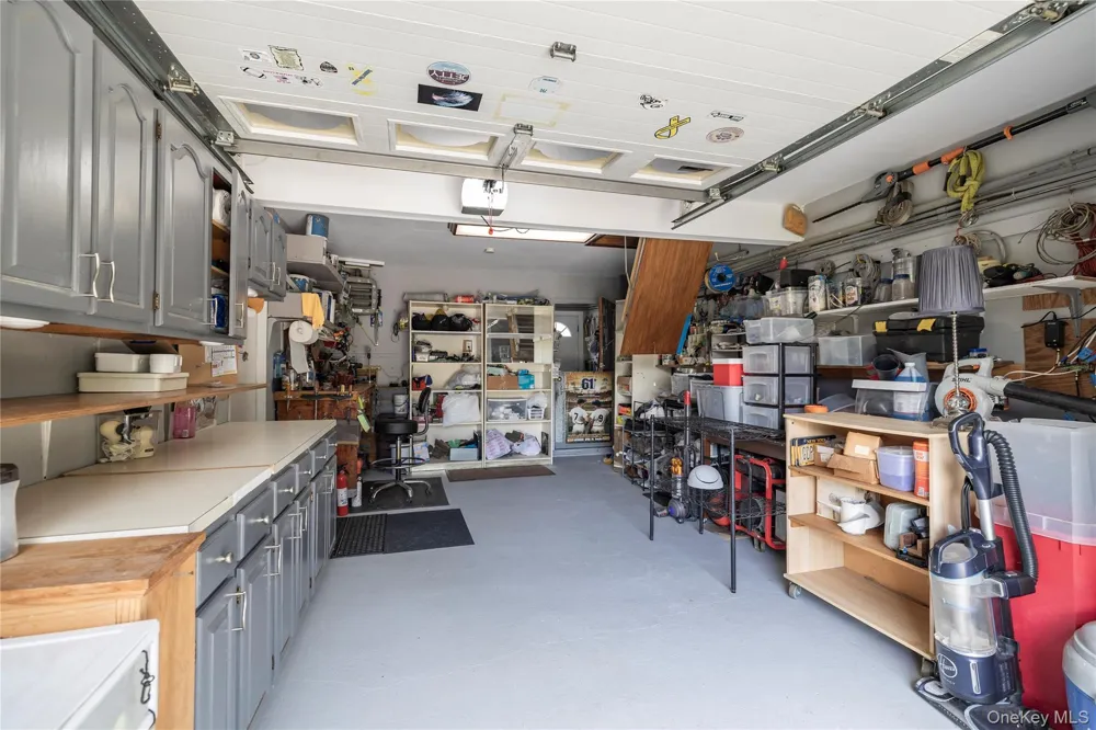 24 Sal Court Bohemia, NY 11716