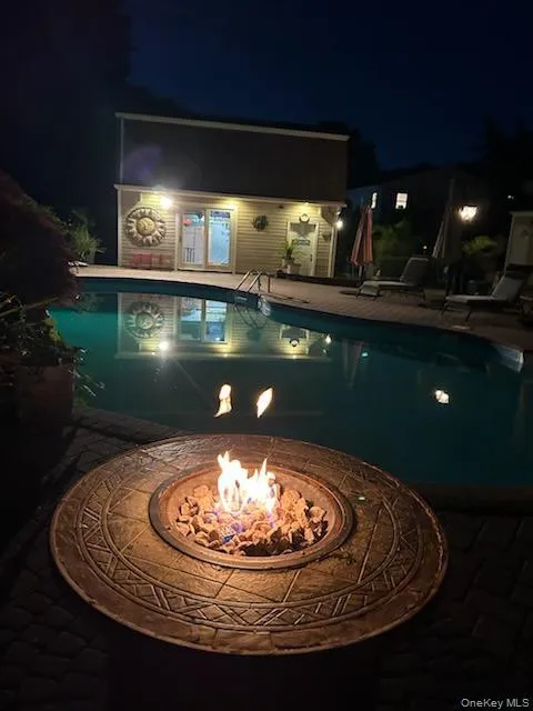 24 Sal Court Bohemia, NY 11716