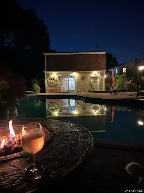 24 Sal Court Bohemia, NY 11716