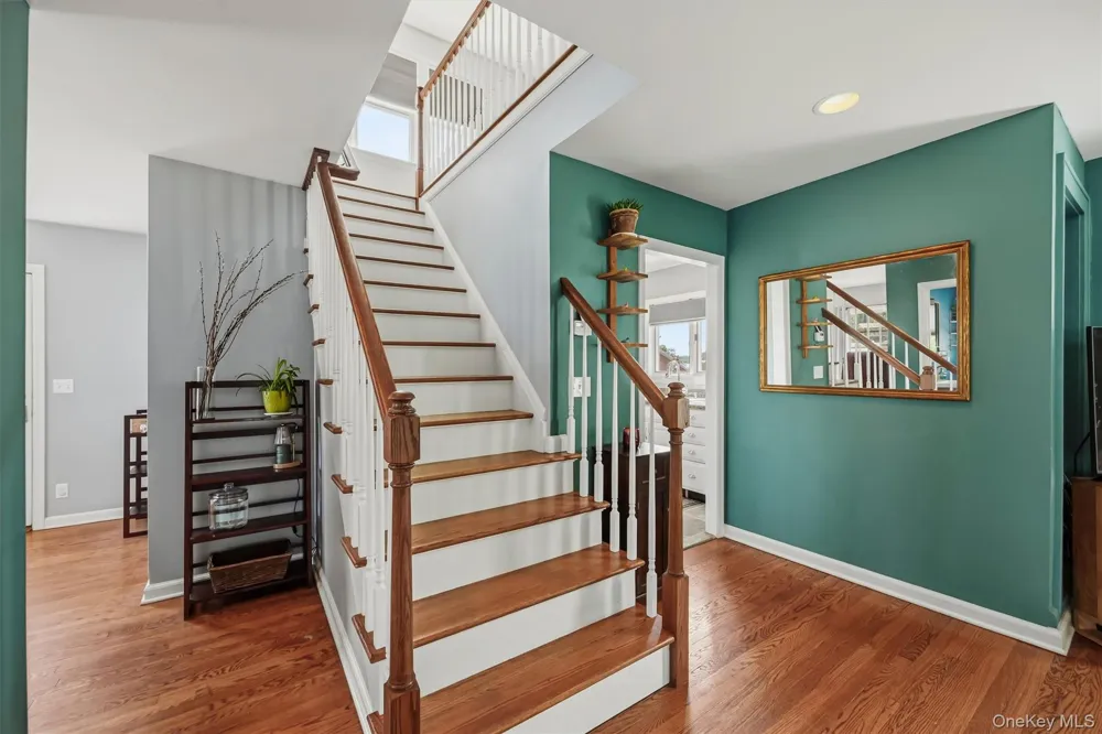 30 Glenmere Avenue Florida, NY 10921