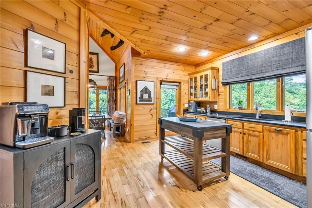 309 Flint River Drive Laurel Springs, NC 28644