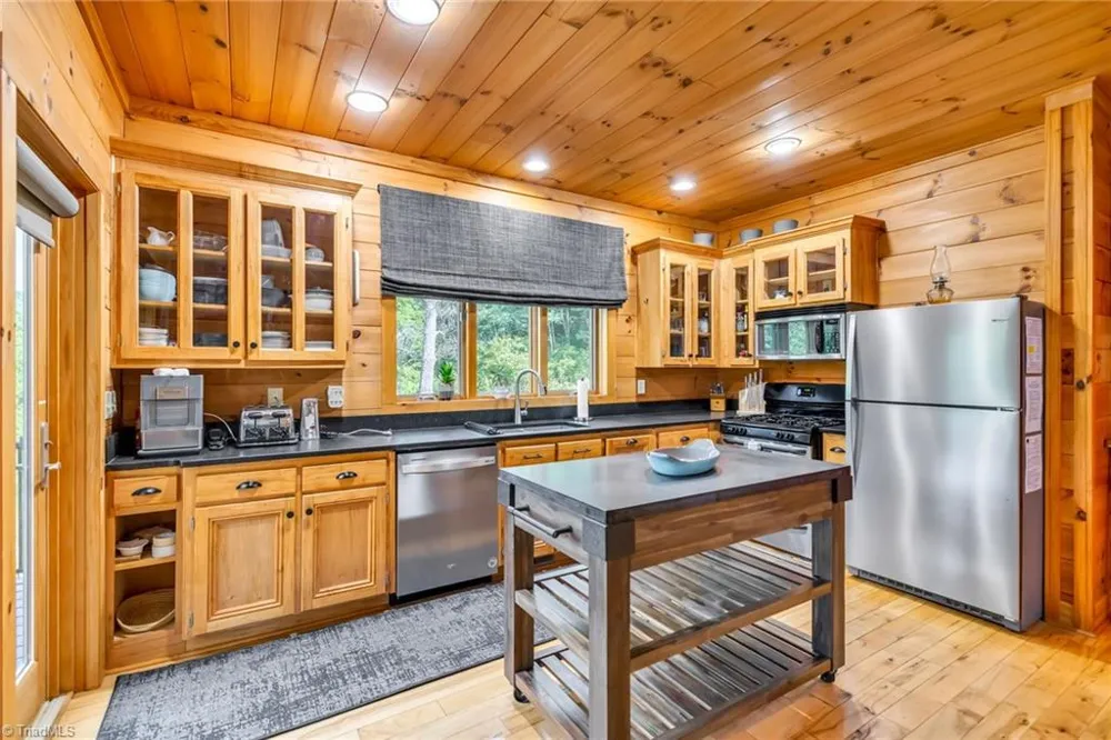 309 Flint River Drive Laurel Springs, NC 28644