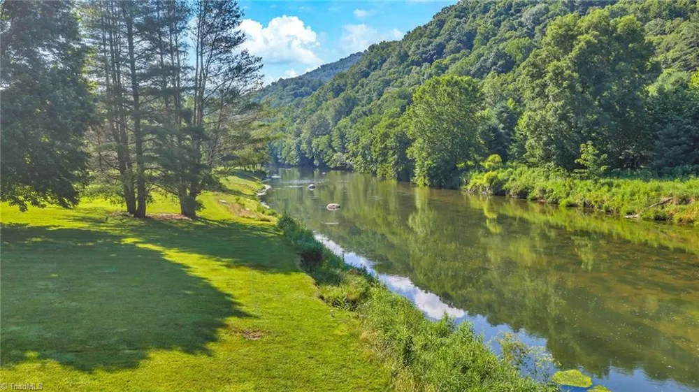 309 Flint River Drive Laurel Springs, NC 28644