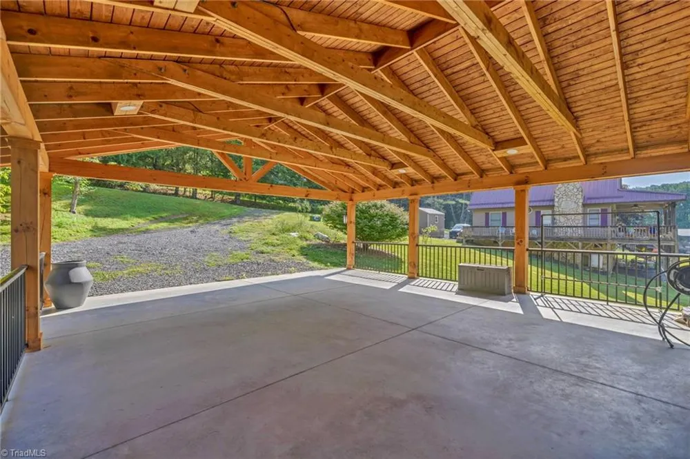 309 Flint River Drive Laurel Springs, NC 28644
