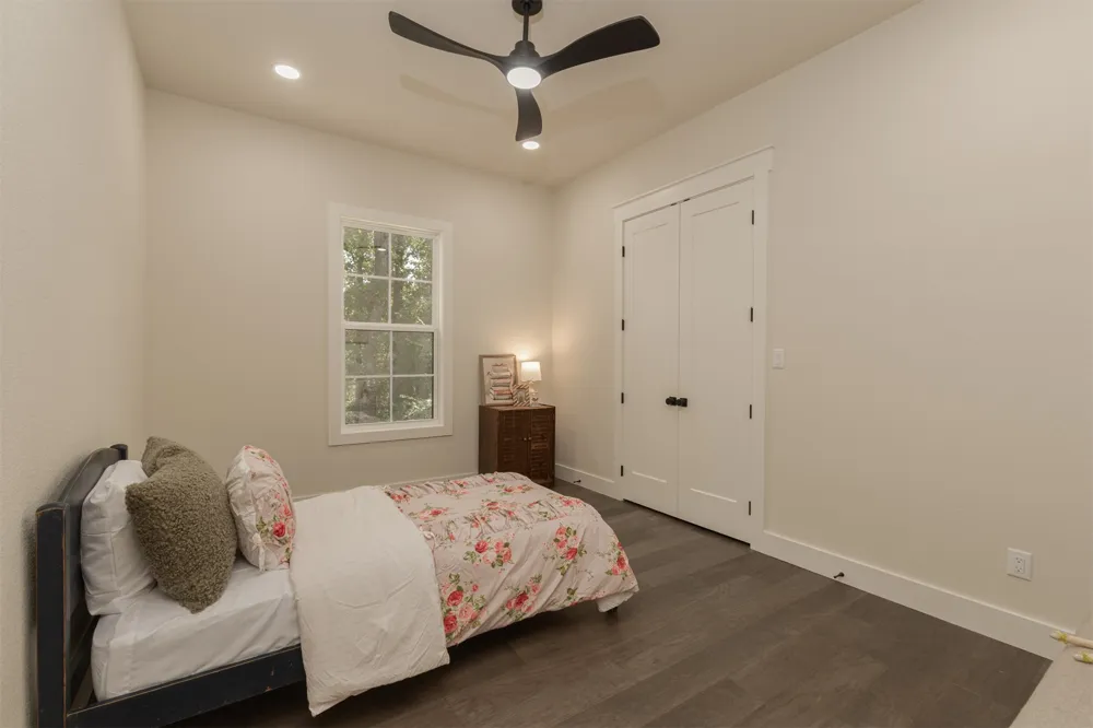 574 Clubhouse Drive Corsicana, TX 75109