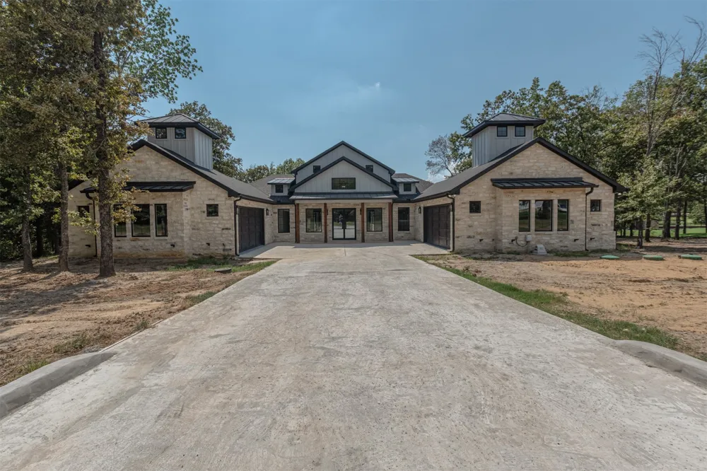 574 Clubhouse Drive Corsicana, TX 75109