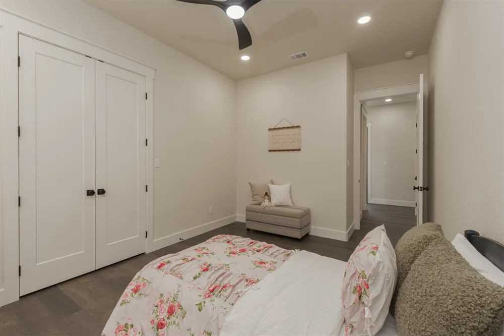 574 Clubhouse Drive Corsicana, TX 75109