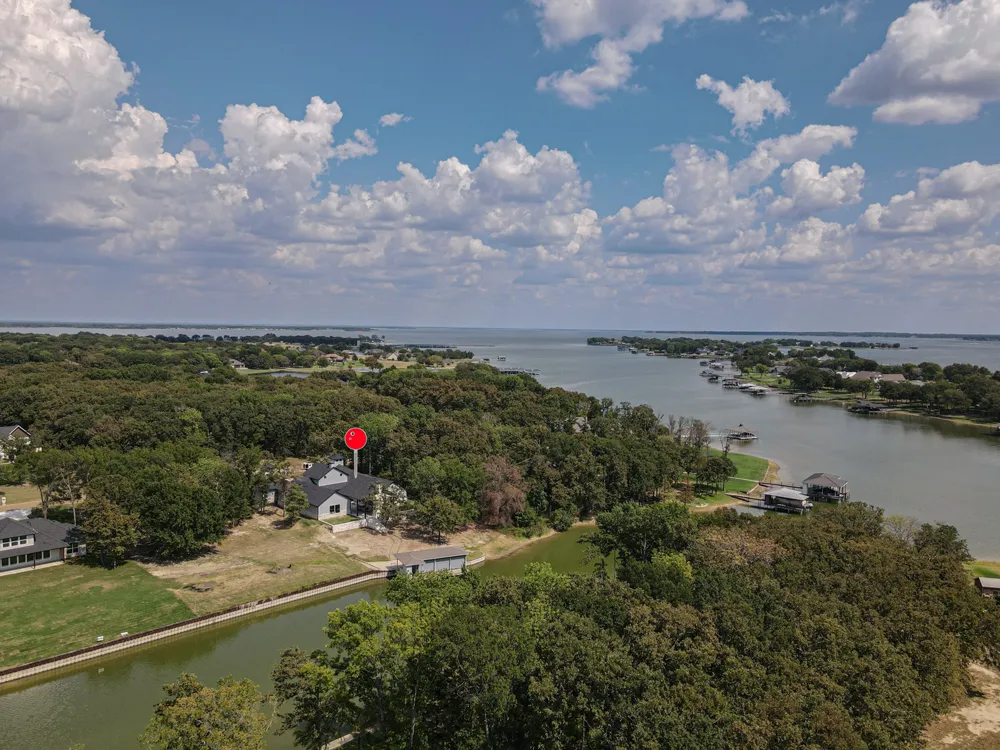 574 Clubhouse Drive Corsicana, TX 75109