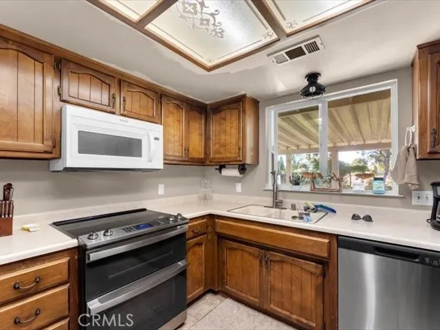 3212 Ark Way Cottonwood, CA 96022