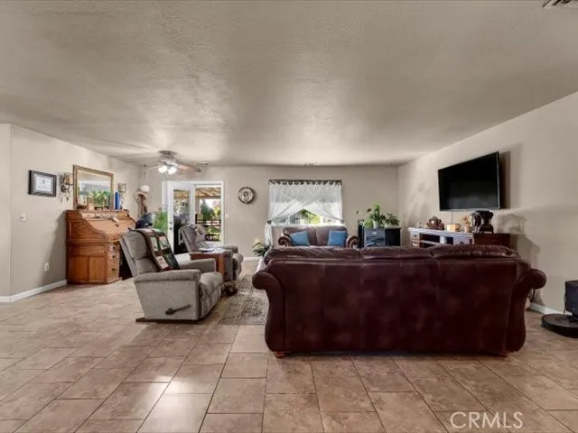 3212 Ark Way Cottonwood, CA 96022