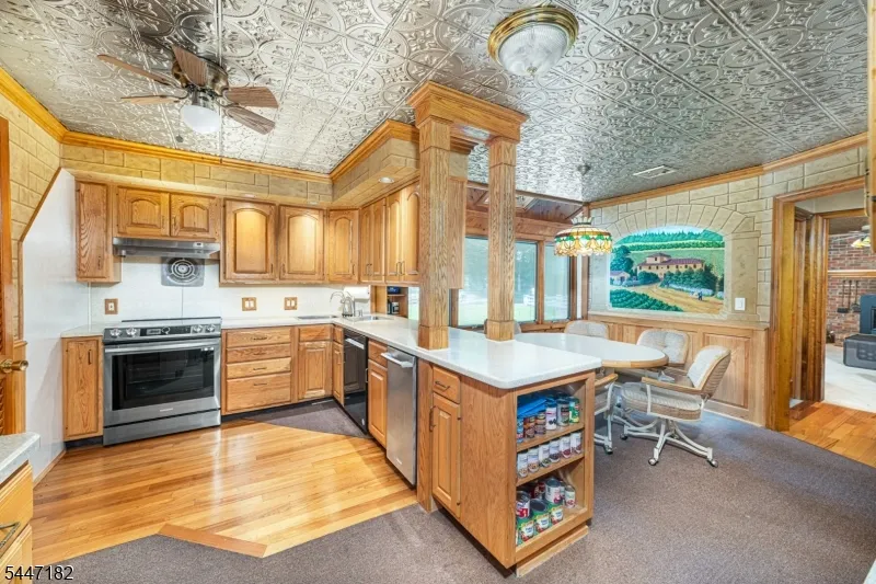 90 Emmans Rd Roxbury, NJ 07852
