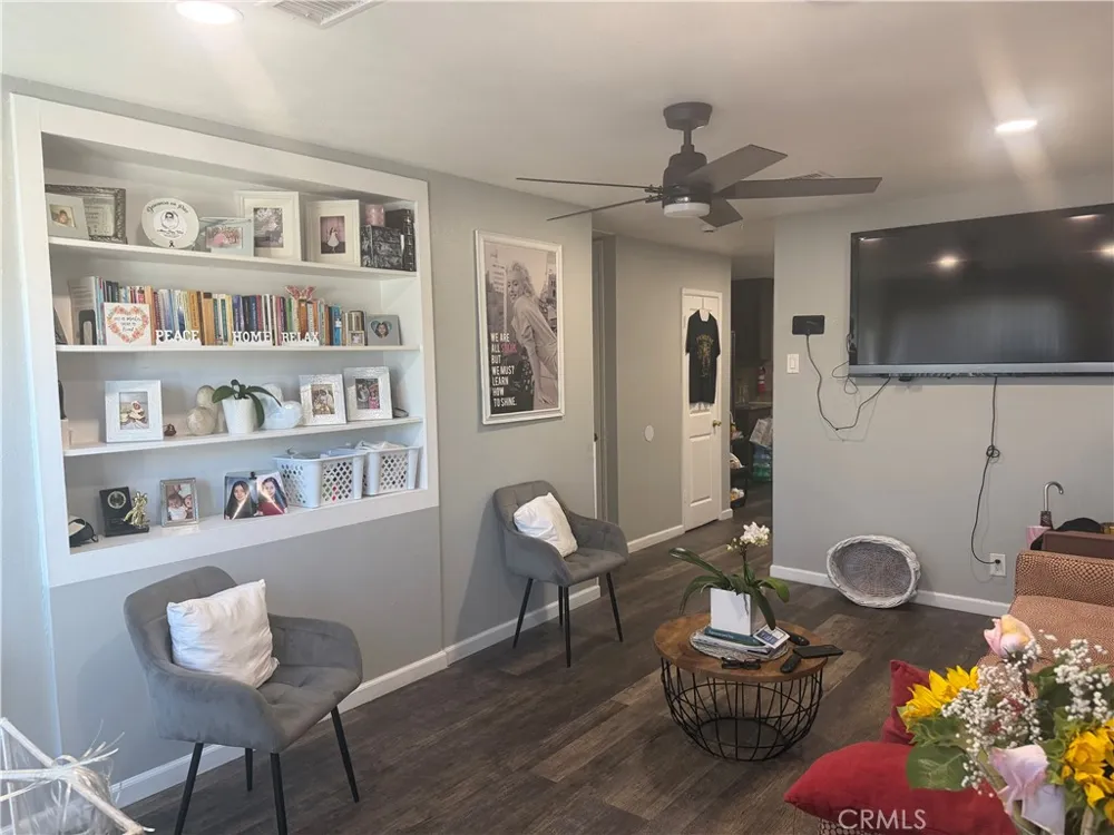 1602 N King A4 Santa Ana, CA 92706
