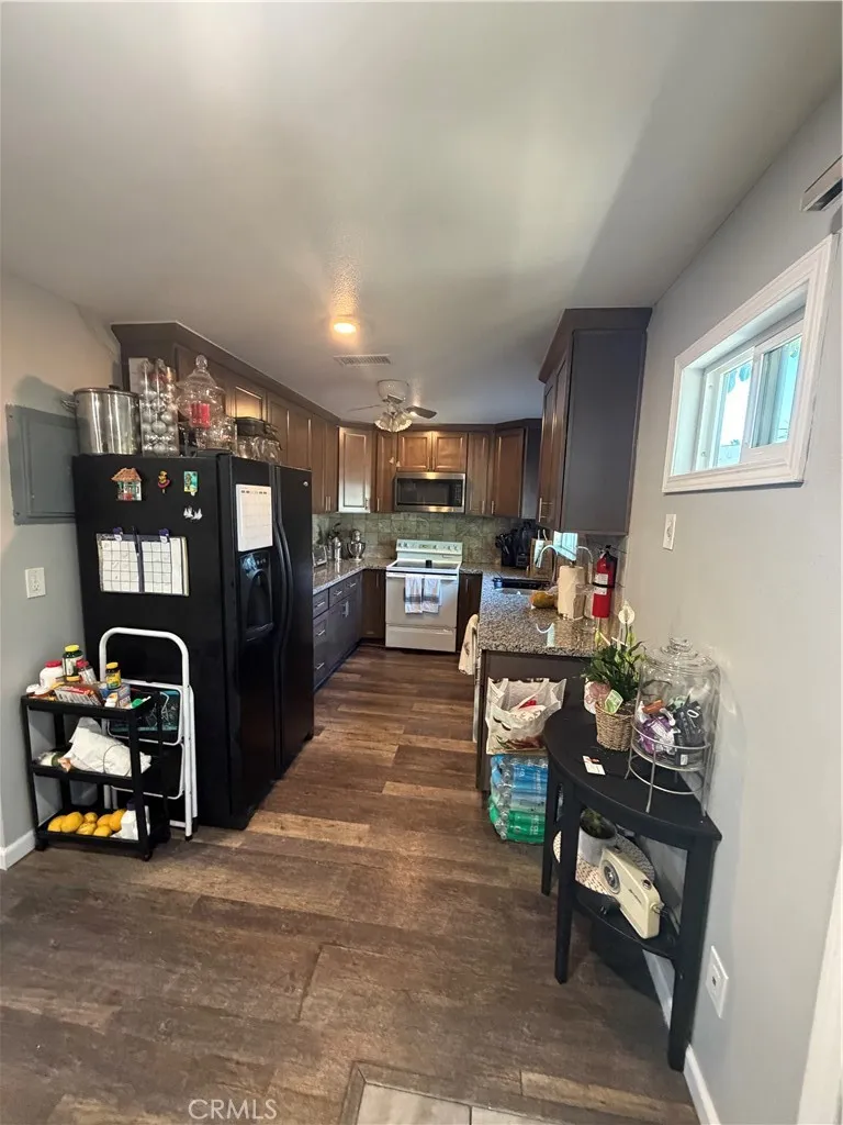 1602 N King A4 Santa Ana, CA 92706
