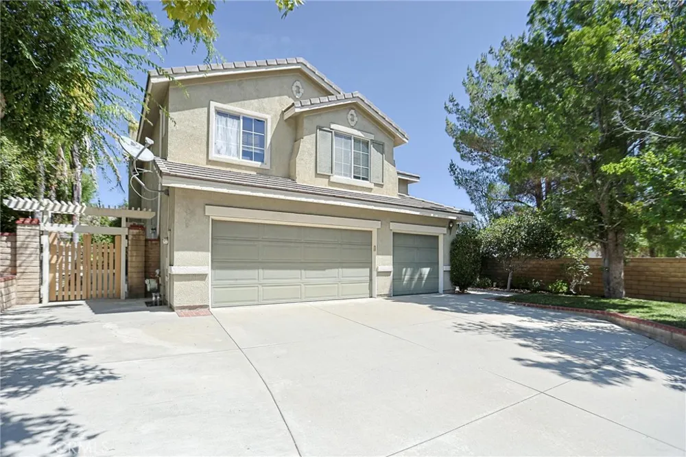 28611 Lupine St Castaic, CA 91384