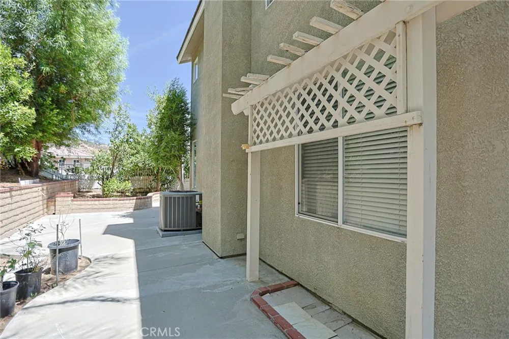 28611 Lupine St Castaic, CA 91384