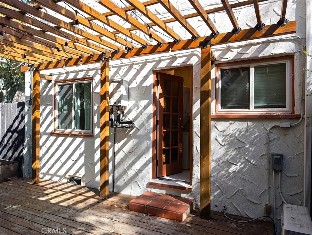 3311 S Durango Los Angeles, CA 90034