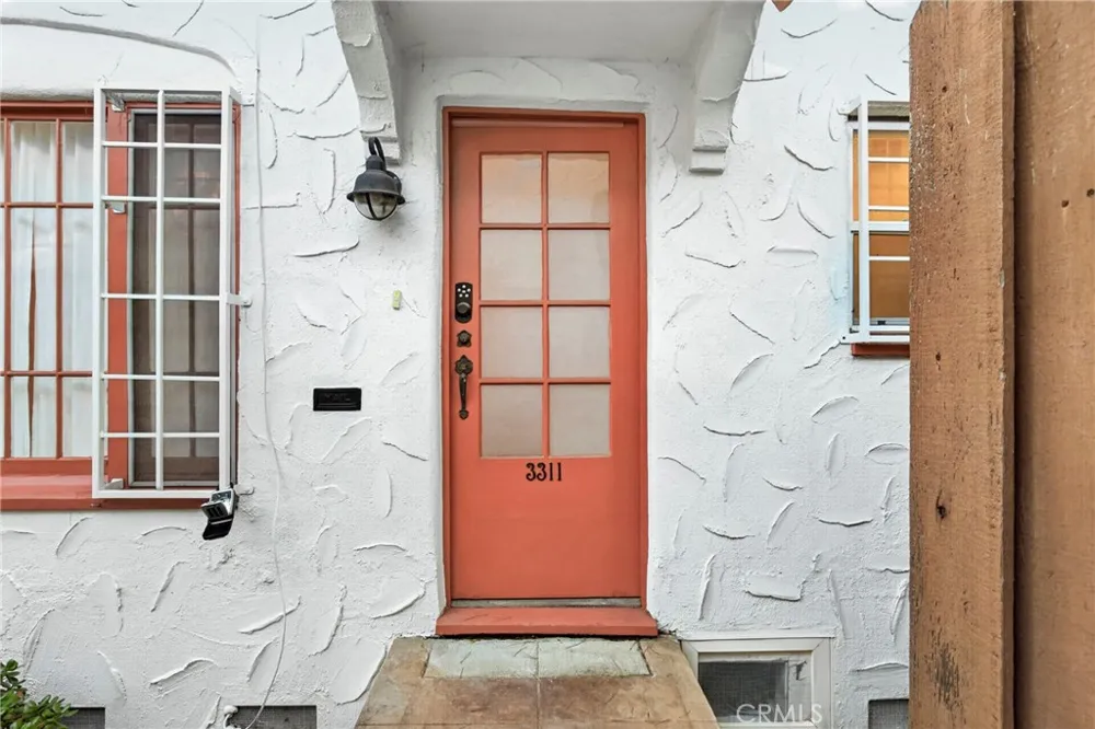 3311 S Durango Los Angeles, CA 90034