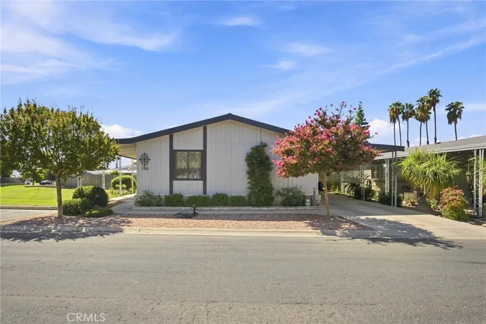 126 Set Bakersfield, CA 93308