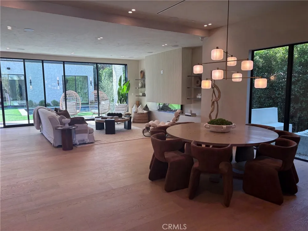 4759 Firmament Encino, CA 91436