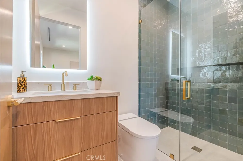 4759 Firmament Encino, CA 91436