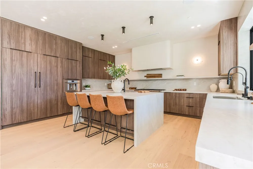 4759 Firmament Encino, CA 91436
