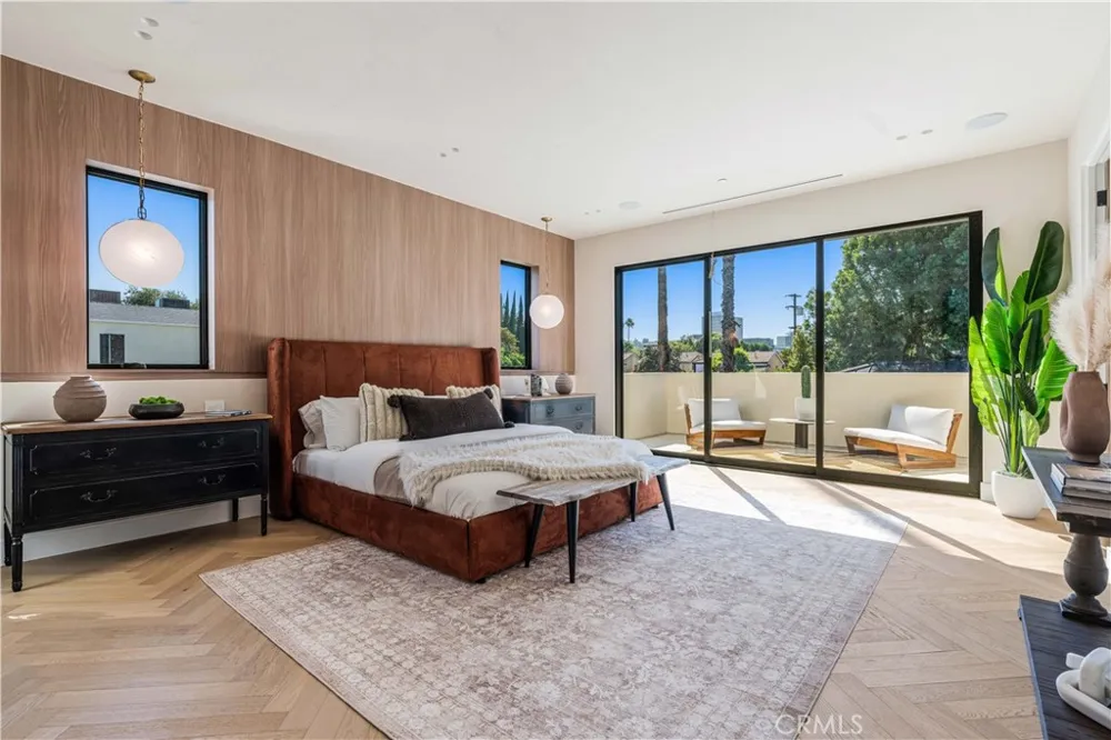 4759 Firmament Encino, CA 91436