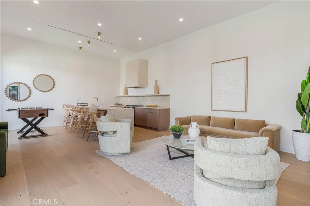 4759 Firmament Encino, CA 91436