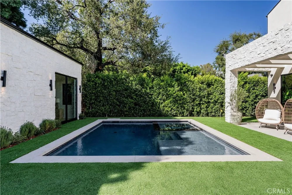 4759 Firmament Encino, CA 91436
