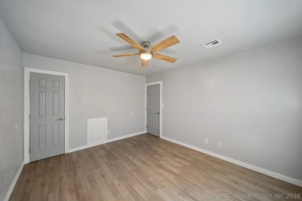 270 S 184th East EastAvenue Tulsa, OK 74108