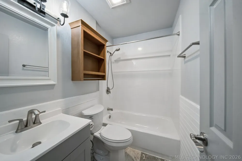 270 S 184th East EastAvenue Tulsa, OK 74108