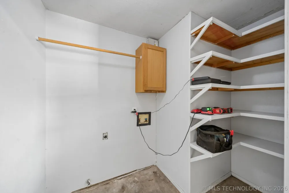 270 S 184th East EastAvenue Tulsa, OK 74108