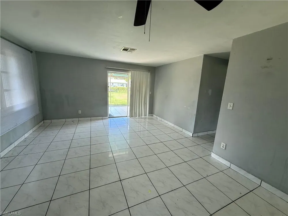 406 NE 15th Avenue Cape Coral, FL 33909