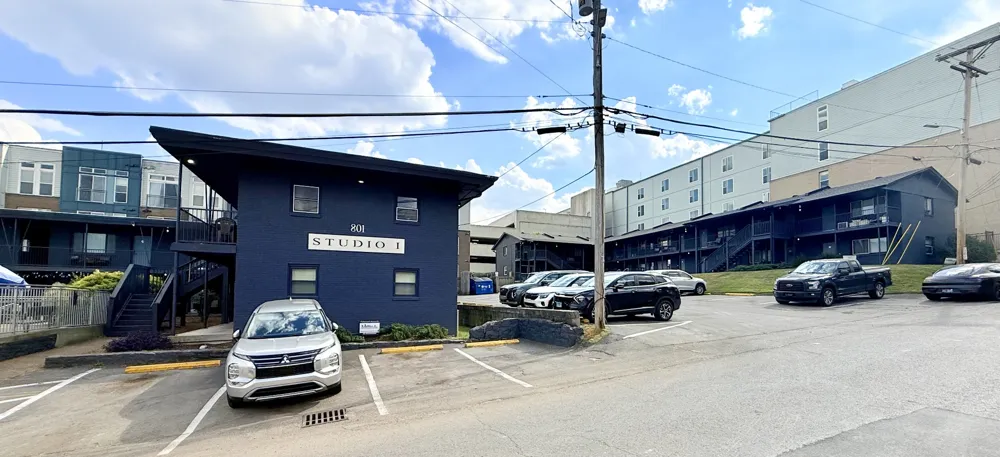 803 Hillview Hts #206 Nashville, TN 37204