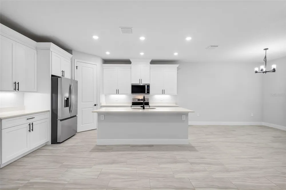 371 MILLER ROAD Sanford, FL 32773