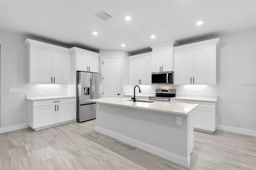 371 MILLER ROAD Sanford, FL 32773