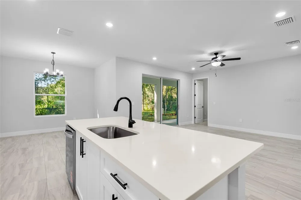 371 MILLER ROAD Sanford, FL 32773