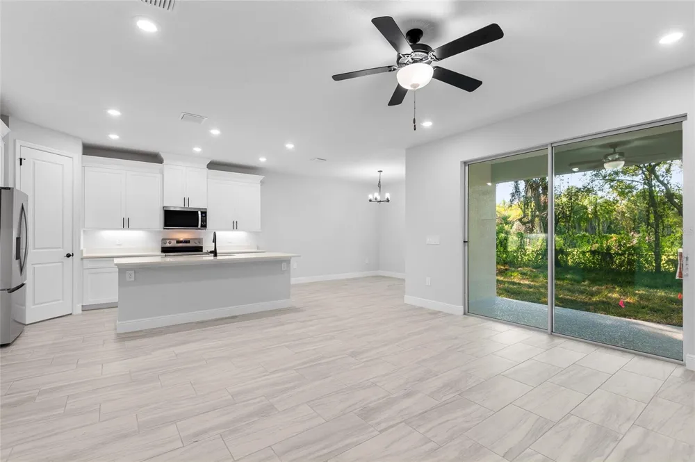 371 MILLER ROAD Sanford, FL 32773