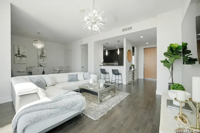 610 E Market #UNIT 2909 San Antonio, TX 78205