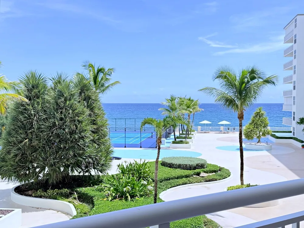 3546 S Ocean Boulevard #422 South Palm Beach, FL 33480