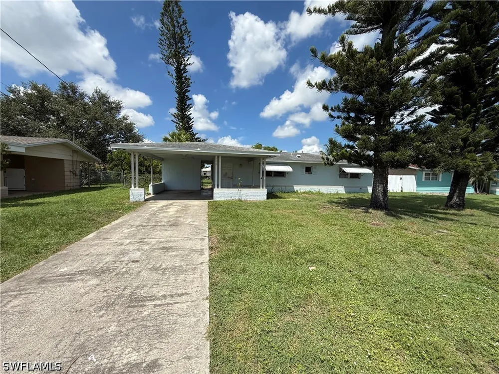 NE 15th Avenue Cape Coral, FL 33909