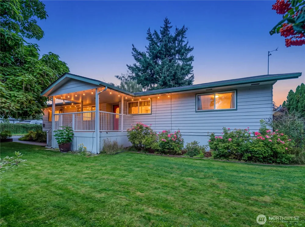 1216 4th Street Wenatchee, WA 98801