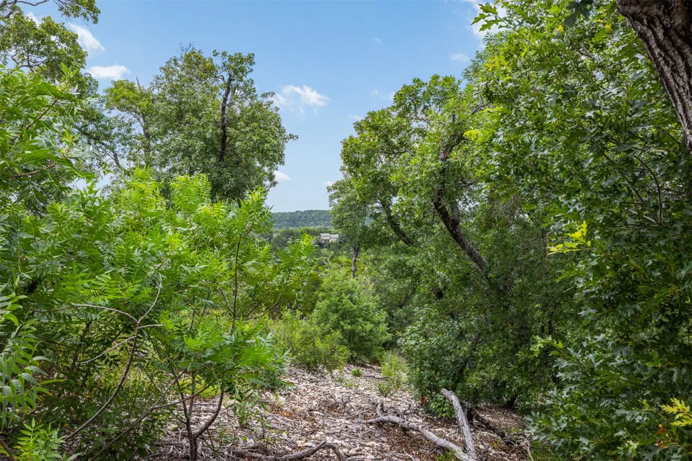 11207 Mountain Top Circle Jonestown, TX 78645