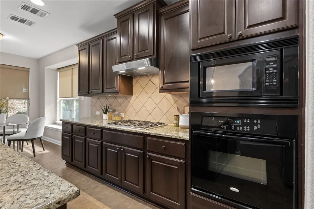 344 Atlanta Park Drive Georgetown, TX 78641