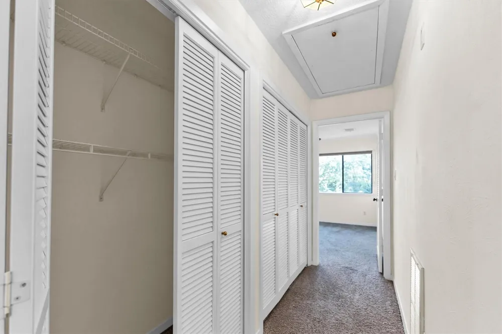 109 W 10th Street W Houston, TX 77008