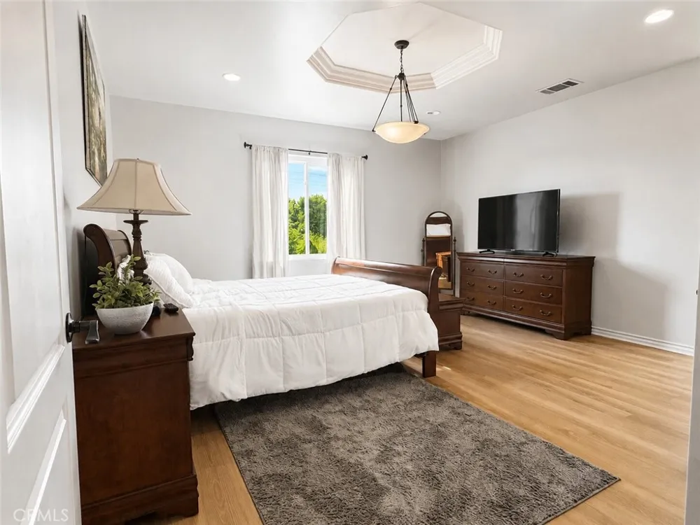7027 Muscatel San Gabriel, CA 91775