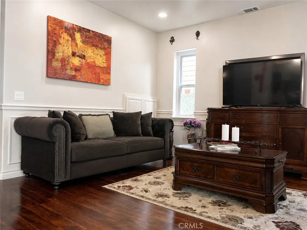 7027 Muscatel San Gabriel, CA 91775